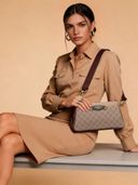 Khaki color option, Currently selected