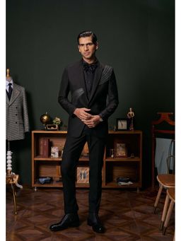 Philocaly - Argento Regular Fit Embroidered Black Tuxedo
