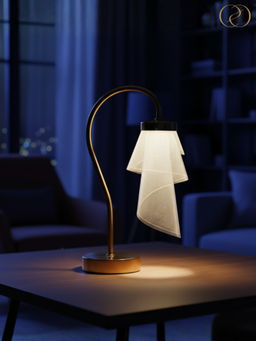 ELARE - Gold Fluid Motion Table Lamp