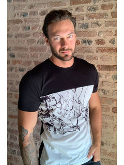 Trendyol - Man Black T-Shirt