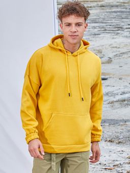Campus Sutra - Men Yellow Oversized Pullover Hoodie with Front Pocket