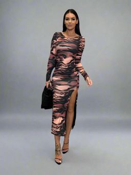 Outzidr - Brown Ruched Side Slit Dress