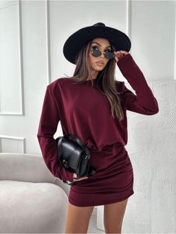 Outzidr - Side Red Ruched Dress