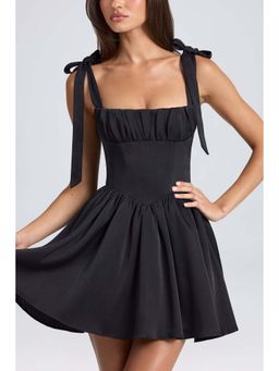 Outzidr - Black Tie Up Straps Dress