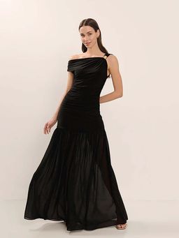 Outzidr - Black Metal Detailed Strappy Flared Dress