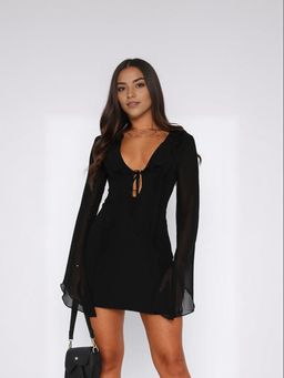 Outzidr - Black Ruffle Full Sleeves Mini Dress