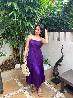 NEORA BY NEHAL CHOPRA - Purple Solid/Plain Square Neck Midi Dress