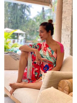 MANDIRA WIRK - Malaika Arora Midi Dress