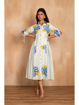 Mangalmay By Aastha - Off White Collar Neck Floral Midi Dress