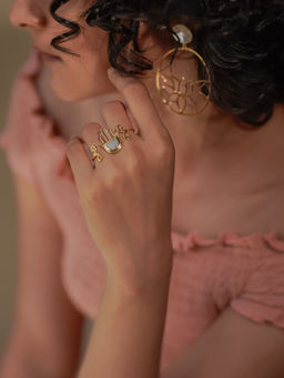 Divas Mantra - 92.5 Sterling Silver The Musical Ring with Moonstone