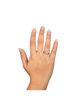 Bijou Co. - Loopy Lab Grown Diamond Ring - White