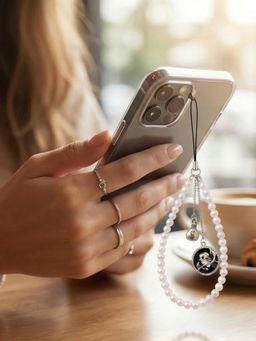YELONA - Handmade Pearl Beaded Bird Detail Mobile Charm