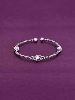 Kai Jewel - Cocooned Charisma Silver Kada