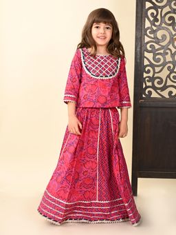 Superminis - Girls Pink Pure Cotton Floral Lehenga with Choli
