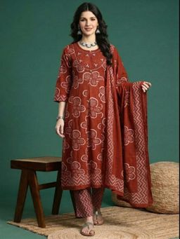 ANAISA - Women's Orange Floral Print Cotton Kurta with Pant & Dupatta