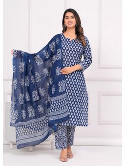 Meera Fab - Blue Floral Printed Pure Cotton Kurta with Pant & Dupatta