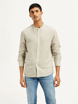 Levi's - Men's Solid Slim Fit Shirt