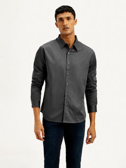 Levi's - Men's Charcoal Solid Slim Fit Shirt