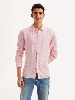 Levi's - Men's Pink Solid Slim Fit Shirt