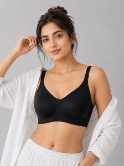 Shop The Edit - Ultra Soft Wire-Free Invisible T-Shirt Black Bra