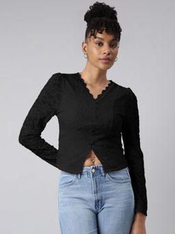 SHOWOFF - Women's Floral Black V-Neck Empire Crop Top