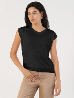 SHOWOFF - Women's Black Round Neck Top