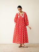 Red color option, Sold out, Currently selected