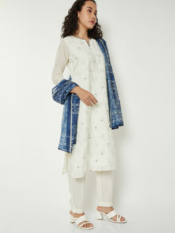 max - Off White Embroidered Chanderi Regular Kurta with Pant and Dupatta