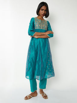max - Blue Embroidered Viscose Blend Regular Kurta with Pant and Dupatta