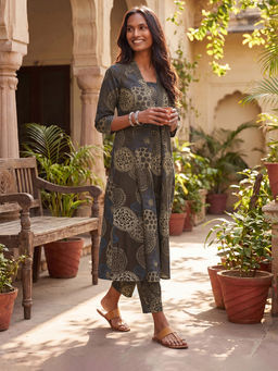 max - Brown Printed Cotton Slub Regular Kurta and Pant