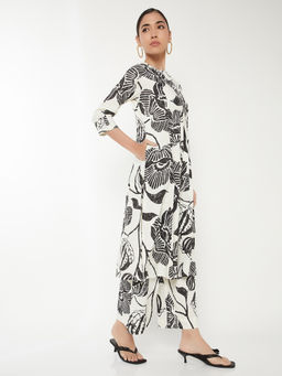 max - Black Printed Viscose Regular Kurta and Palazzo
