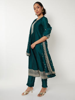 max - Green Embroidered Polyester Regular Kurta and Pant
