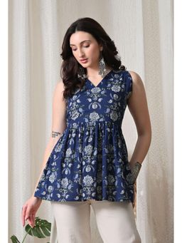Gahan - Women Blue and Green Floral Printed Sleeveless Flared Tunic