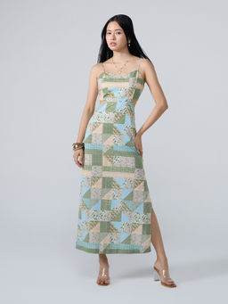 Twenty Dresses by Nykaa Fashion - Multicolor Floral Sweetheart Neck Strappy A Line Midi Dress
