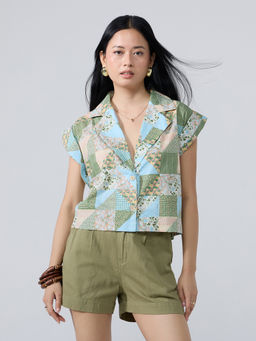 Twenty Dresses by Nykaa Fashion - Multicolor Floral Lapel Collar Cap Sleeves Top