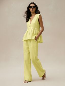 Outzidr - Yellow Sleeveless V Neck Co-Ord Set