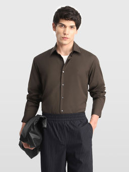 Arrow Newyork - Brown Solid Polyester Slim Fit Shirt
