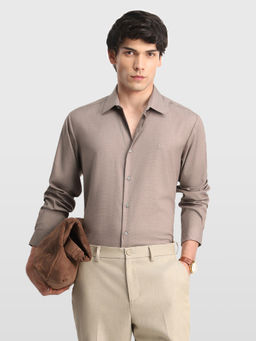 Arrow Newyork - Brown Solid Polyester Slim Fit Shirt