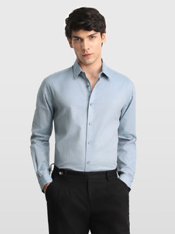 Arrow Newyork - Blue Solid Cotton Slim Fit Shirt
