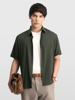 Arrow Newyork - Green Self Design Microfibre Relaxed Fit Shirt