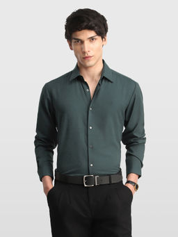 Arrow Newyork - Green Solid Microfibre Slim Fit Shirt