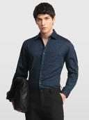 Blue color option, Sold out, Currently selected
