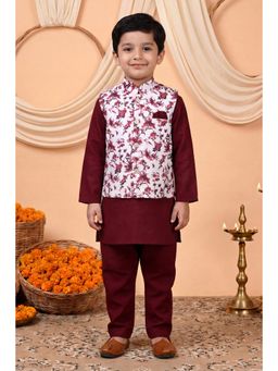 BT DEZINES - Maroon Cotton Blend Full Sleeves Floral Kurta With Pyjama & Nehru Jacket
