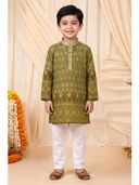 Olive color option, Currently selected