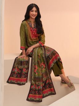 Libas - Women Green Muslin Kurta with Trouser and Dupatta