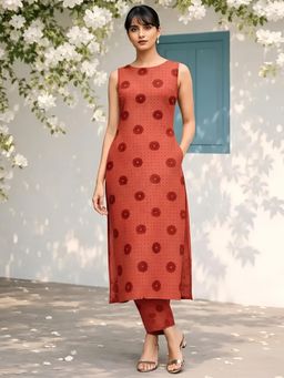 arangya - Women Peach Cotton Kurta with Pant