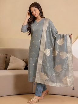 arangya - Women Blue Jacquard Kurta with Pant and Dupatta