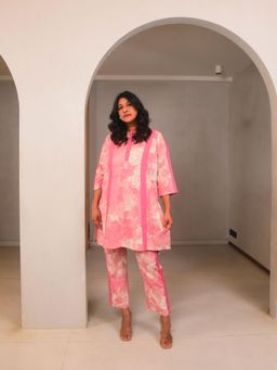 WHY SO BLUE - Pink Floral Lola Co-Ord (Set of 2)
