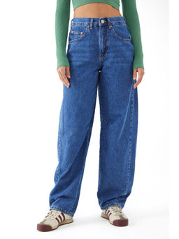 BDG by Urban Outfitters - BDG Logan Boyfriend Leg Jeans