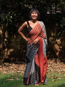 Suta - Black Abstract Printed Pure Cotton Saree